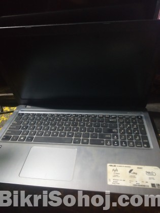 Asus x540ya dual core /4gb/500 gb